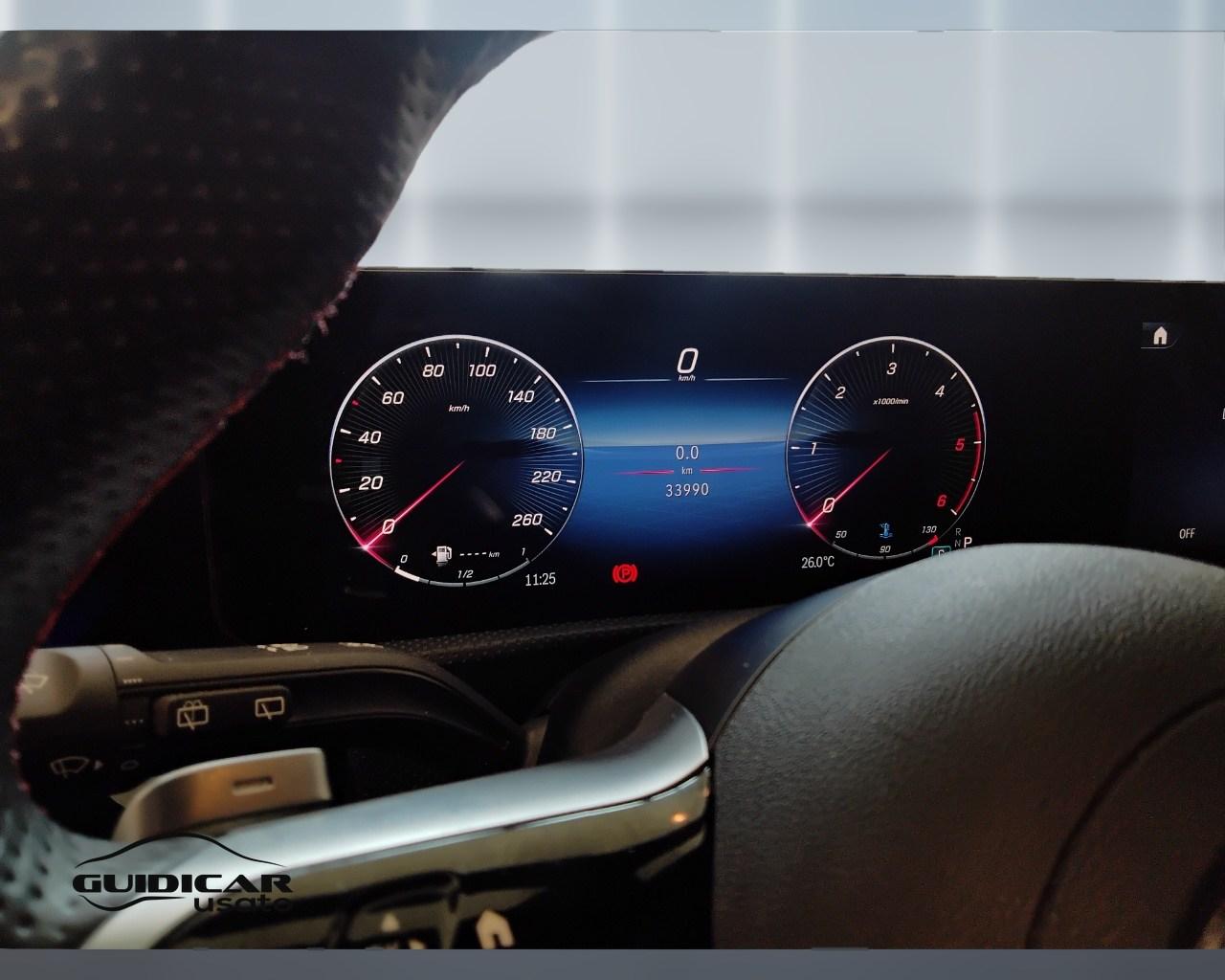 Mercedes-Benz Classe A - W177 2023 - A 180 d AMG Line Advanced Plus auto