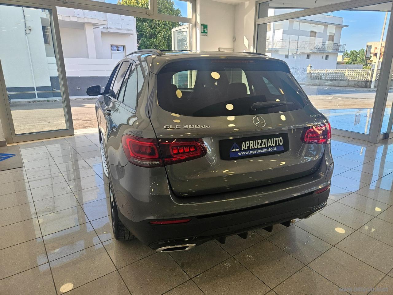 MERCEDES-BENZ GLC 300 de 4Matic EQ-Power Premium Plus