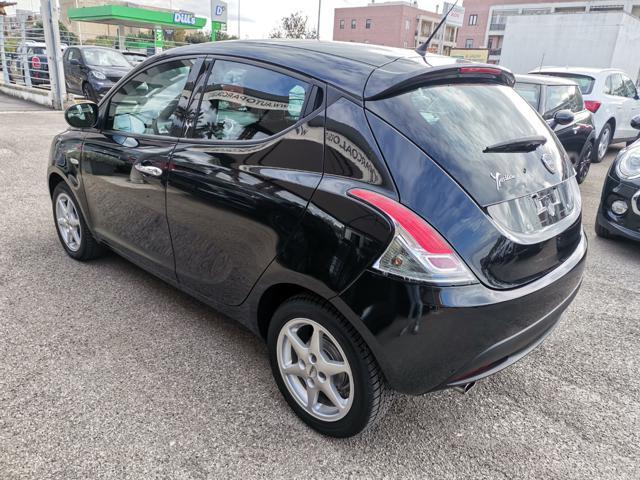 LANCIA Ypsilon 1.2 69 CV 5 porte Gold