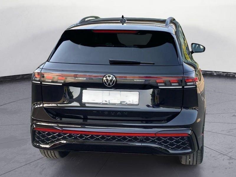Volkswagen Tiguan 2.0 TDI 142KW SCR R-Line DSG 4MOTION DCC HEAD-UP CAMERA
