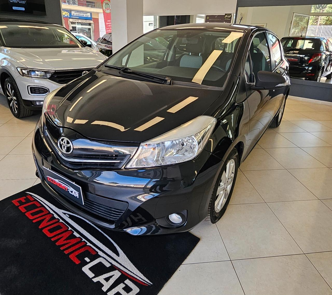 Toyota Yaris 1.0 5 porte Lounge KM 80000