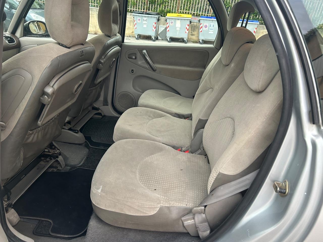 Citroen Xsara Picasso 2.0 HDi Exclusive