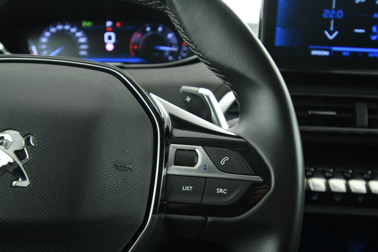 PEUGEOT 5008 1.5 bluehdi Allure s&s 130cv CAMERA+APP CONNECT