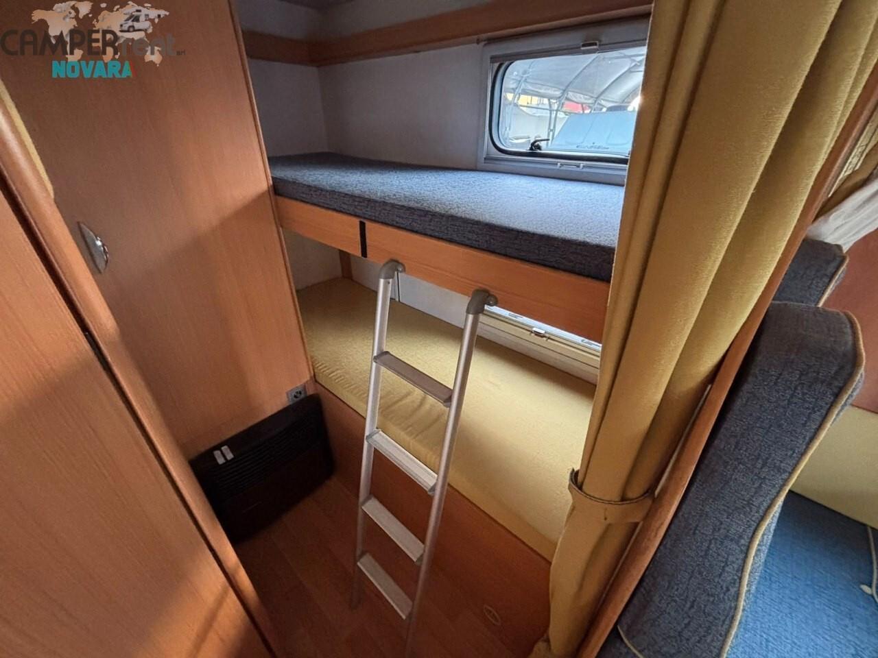Rimor KATAMARANO 1 MANSARDATO 6 POSTI LETTO E VIAGGIO