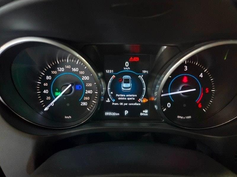 Jaguar F-Pace (X761) 2.0 D 180 CV AWD aut. Portfolio