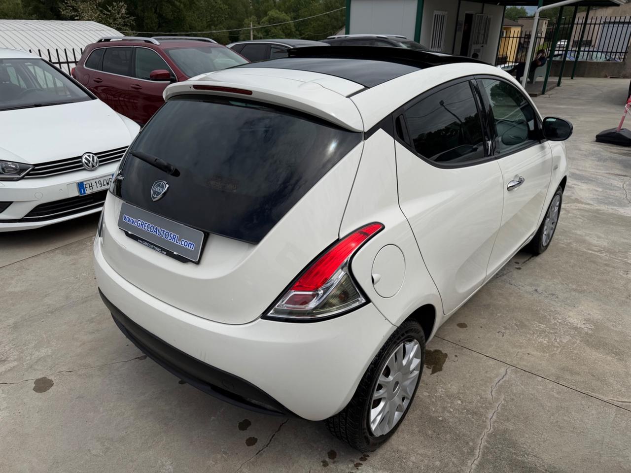 Lancia Ypsilon 0.9 TwinAir 5porte 85CV /TETTO APR.
