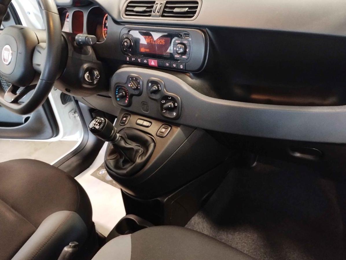 FIAT Panda 1.0 FireFly S&S Hybrid - SENSORI PARK - GAR.24 MESI