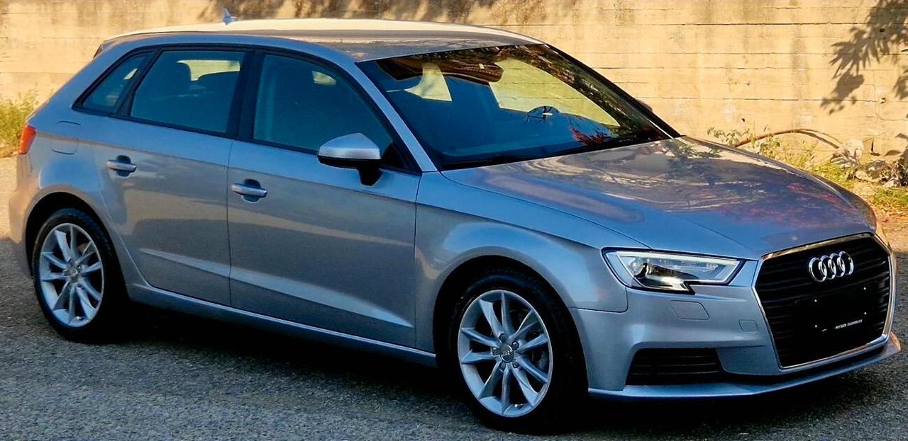 Audi A3 Sportback 1.6 Tdi 116Cv S-Tronic Design