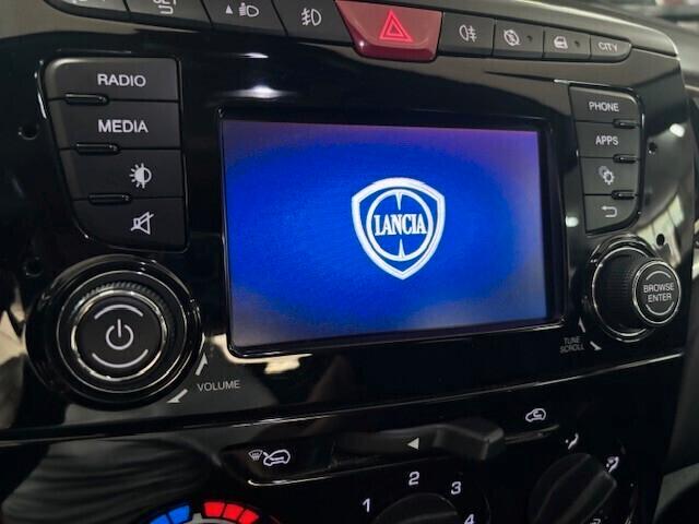 Lancia Ypsilon Neopatentato Anche permuta
