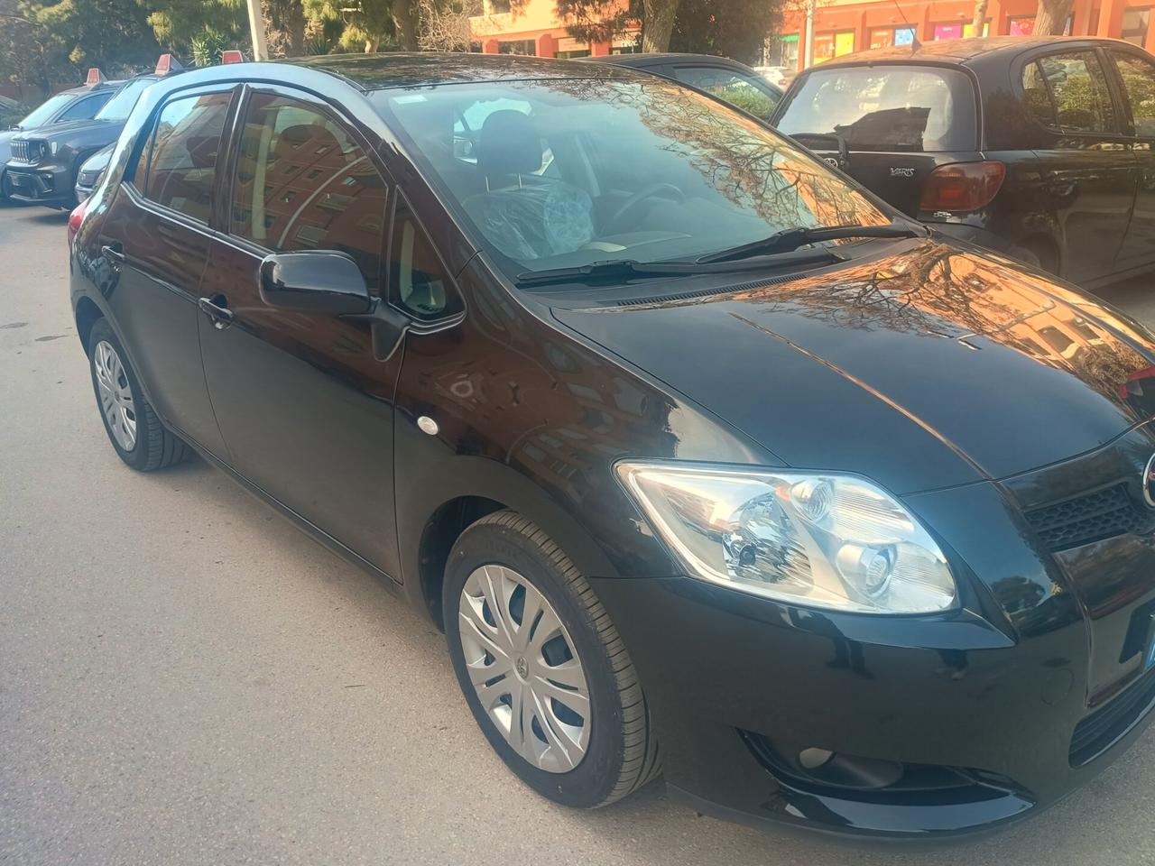 Toyota Auris 1.4 D-4D 5 porte Sol MY'08