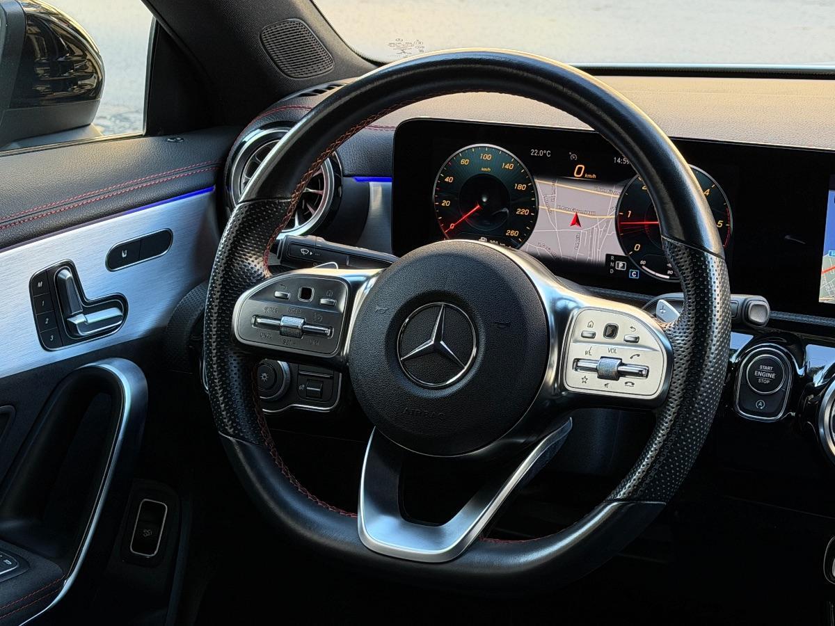 Mercedes CLA 200d Premium AMG Night Edition 150CV