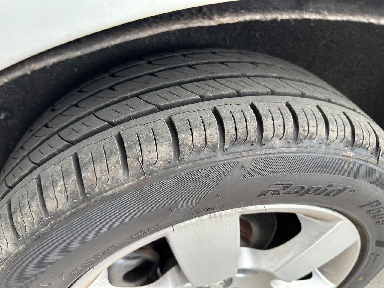 Peugeot 5008 1.6 e-HDi 115CV Stop&Start ETG6 Allur