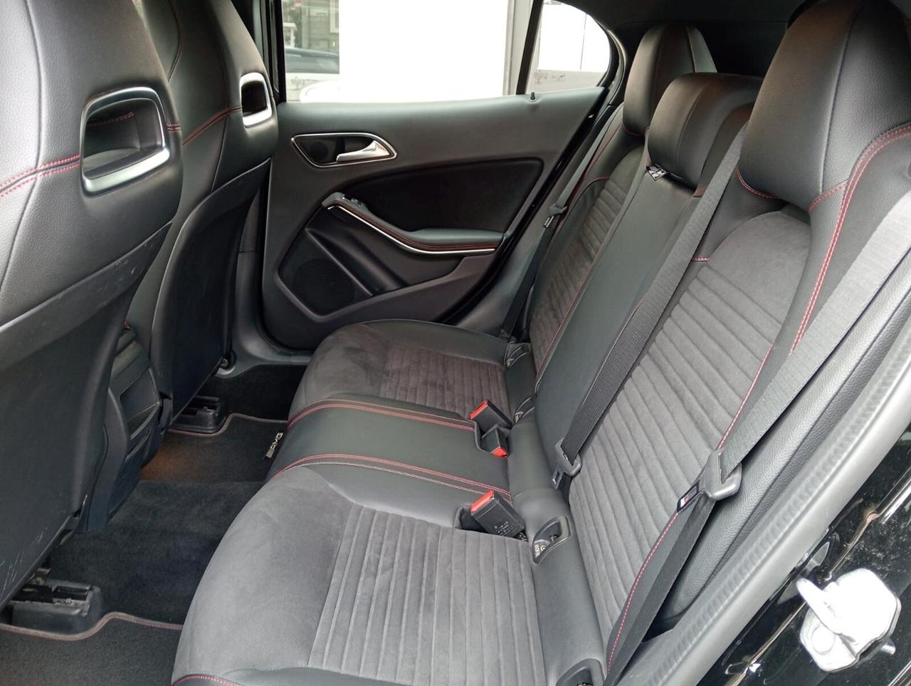 Mercedes-benz GLA 180 AMG LINE 122 CV AT