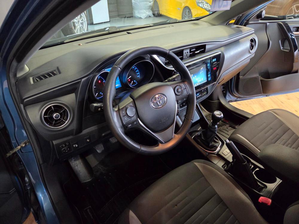 Toyota Auris 5 Porte Auris 1.6 d-4d Lounge