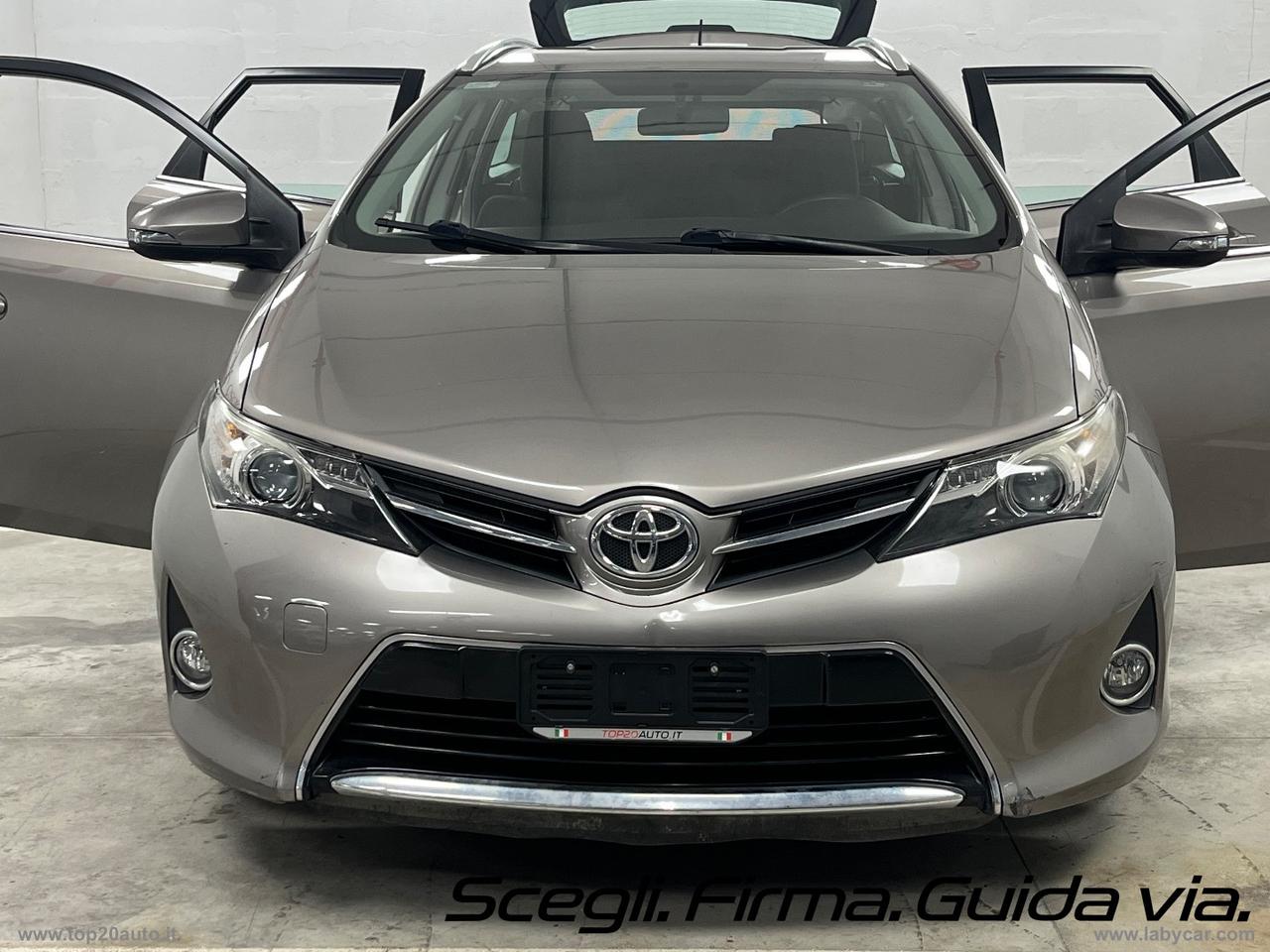 TOYOTA Auris STATION VAGON 5 PORTE 1.4D Active CONSUMI MOLTO BASSI