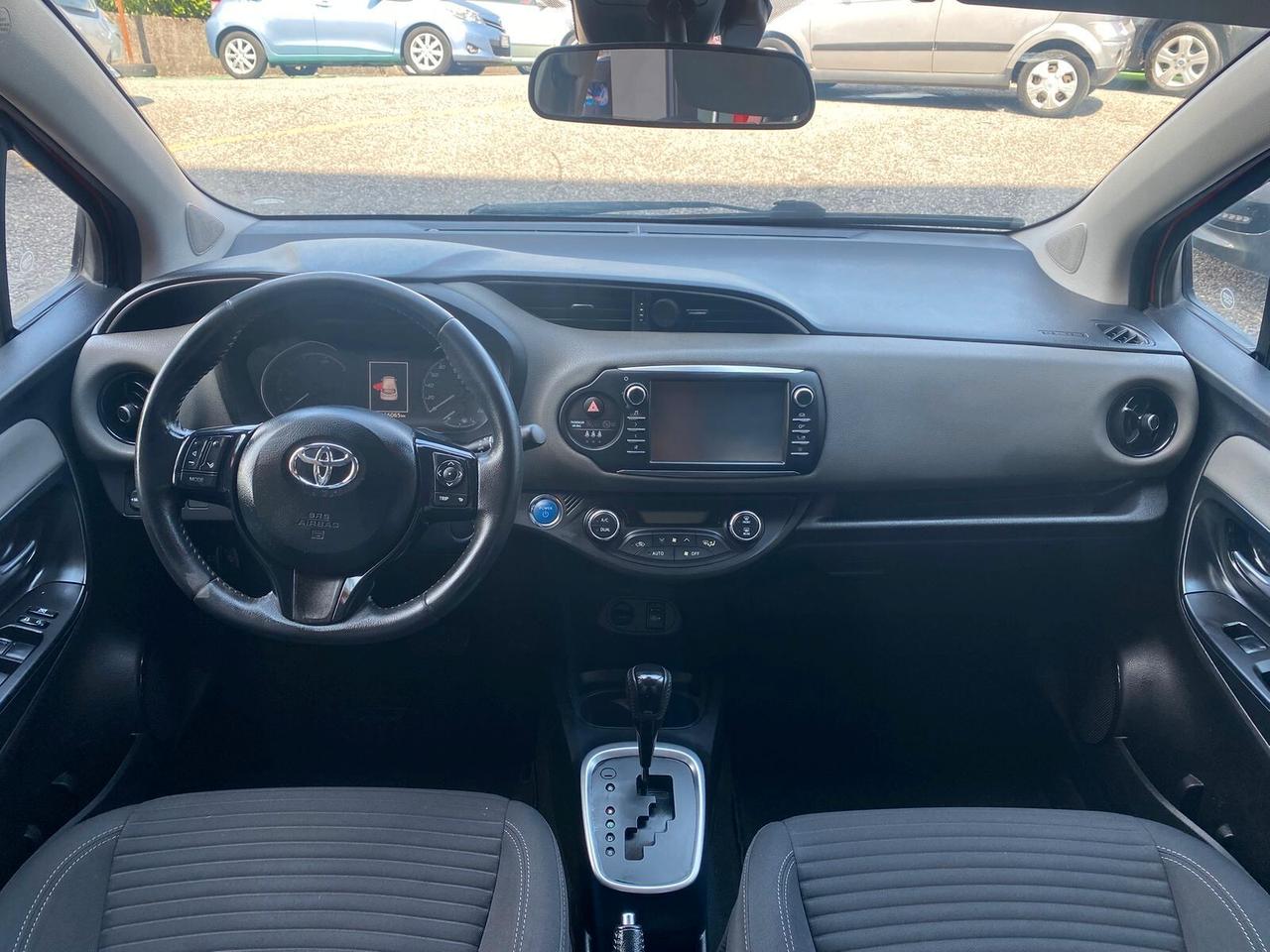 Toyota Yaris 1.5 Hybrid 5 porte Cool