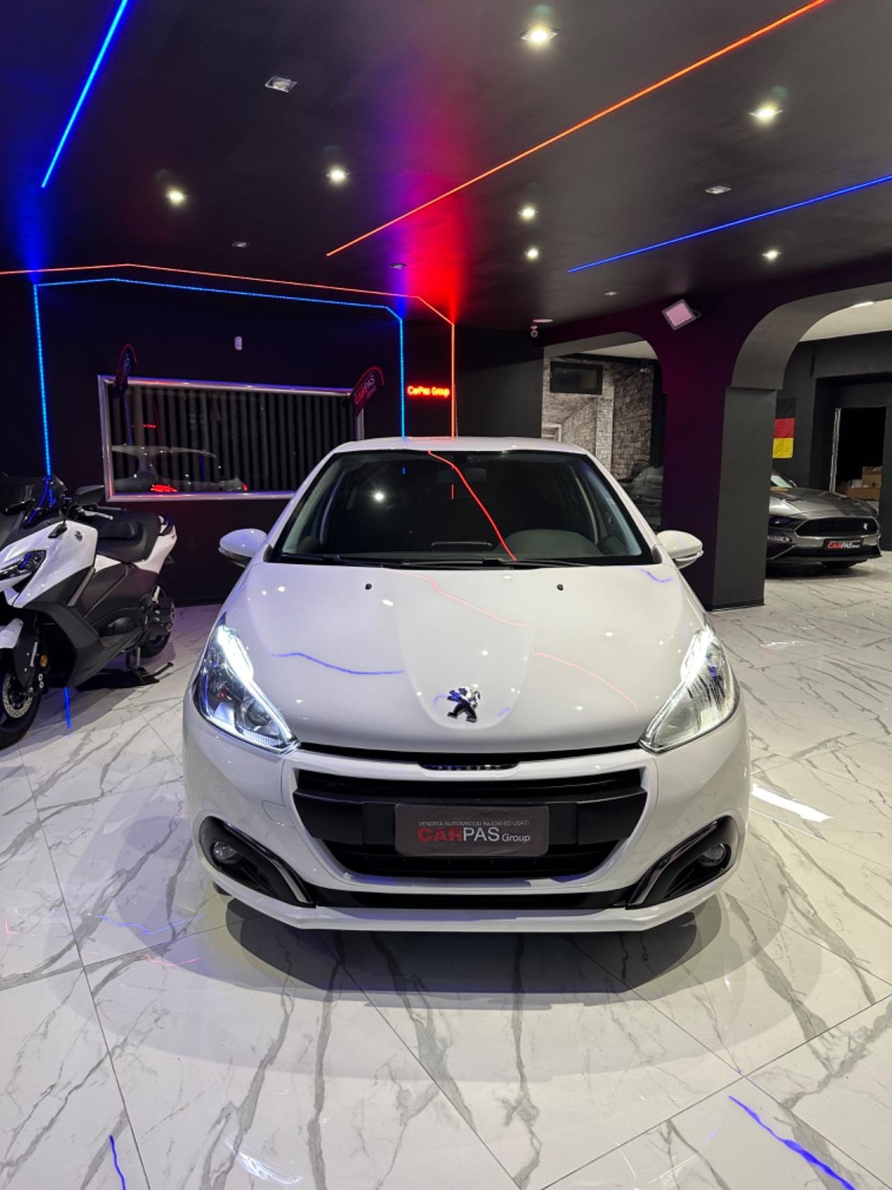 Peugeot 208 PureTech 82 5p. GPL Allure