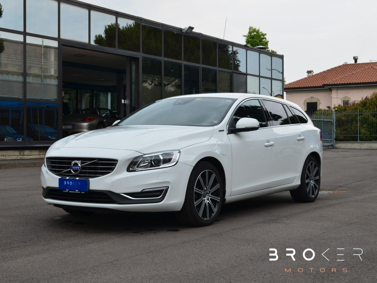 Volvo V60 2.4 d6 Hybrid Summum Twin Engine 1PROP.