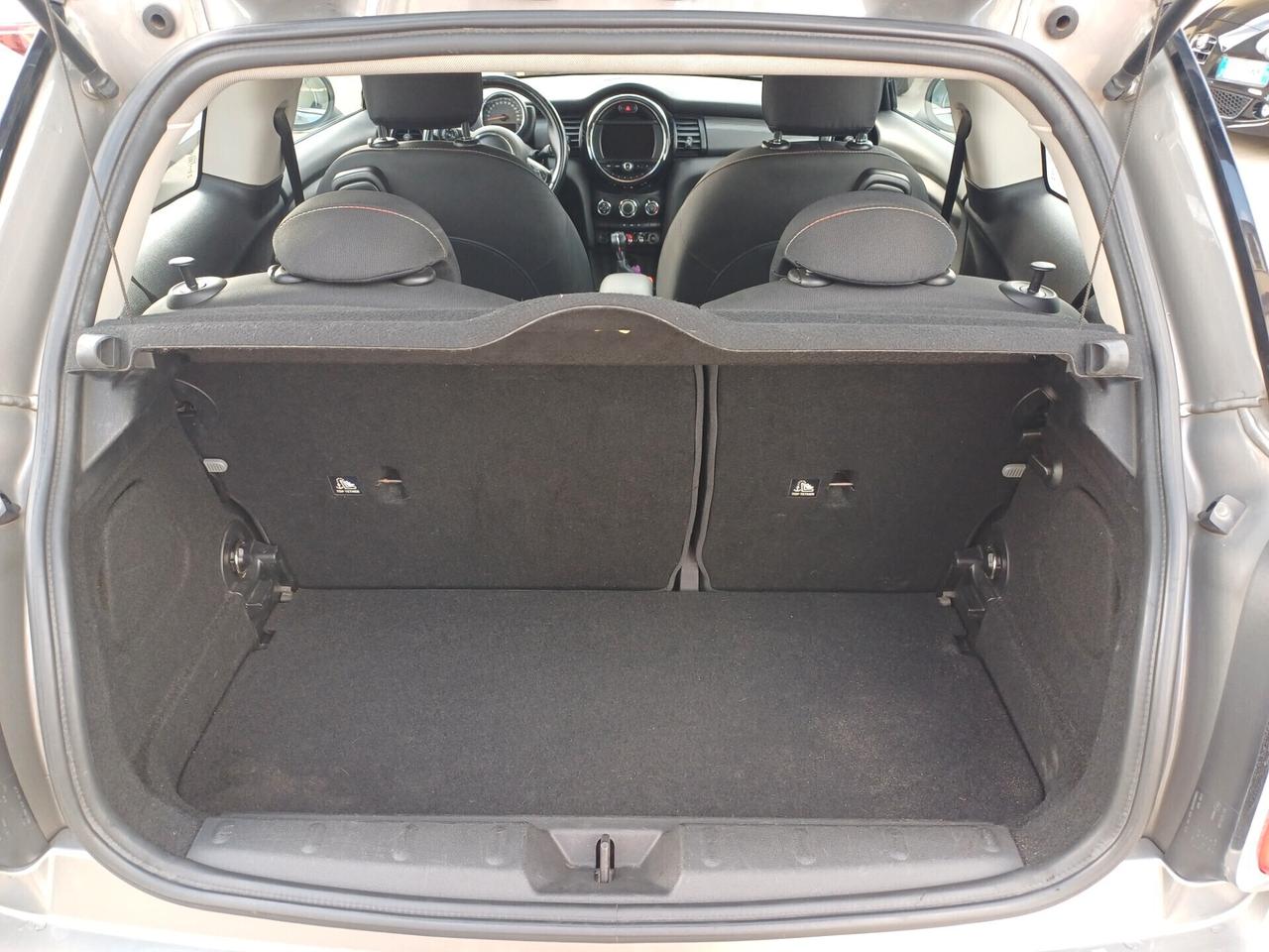 Mini 1.5 COOPER D Boost