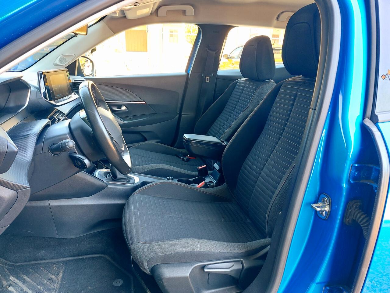 Peugeot 2008 1.5 BlueHDi 110 CV Active -NAVI- 2021