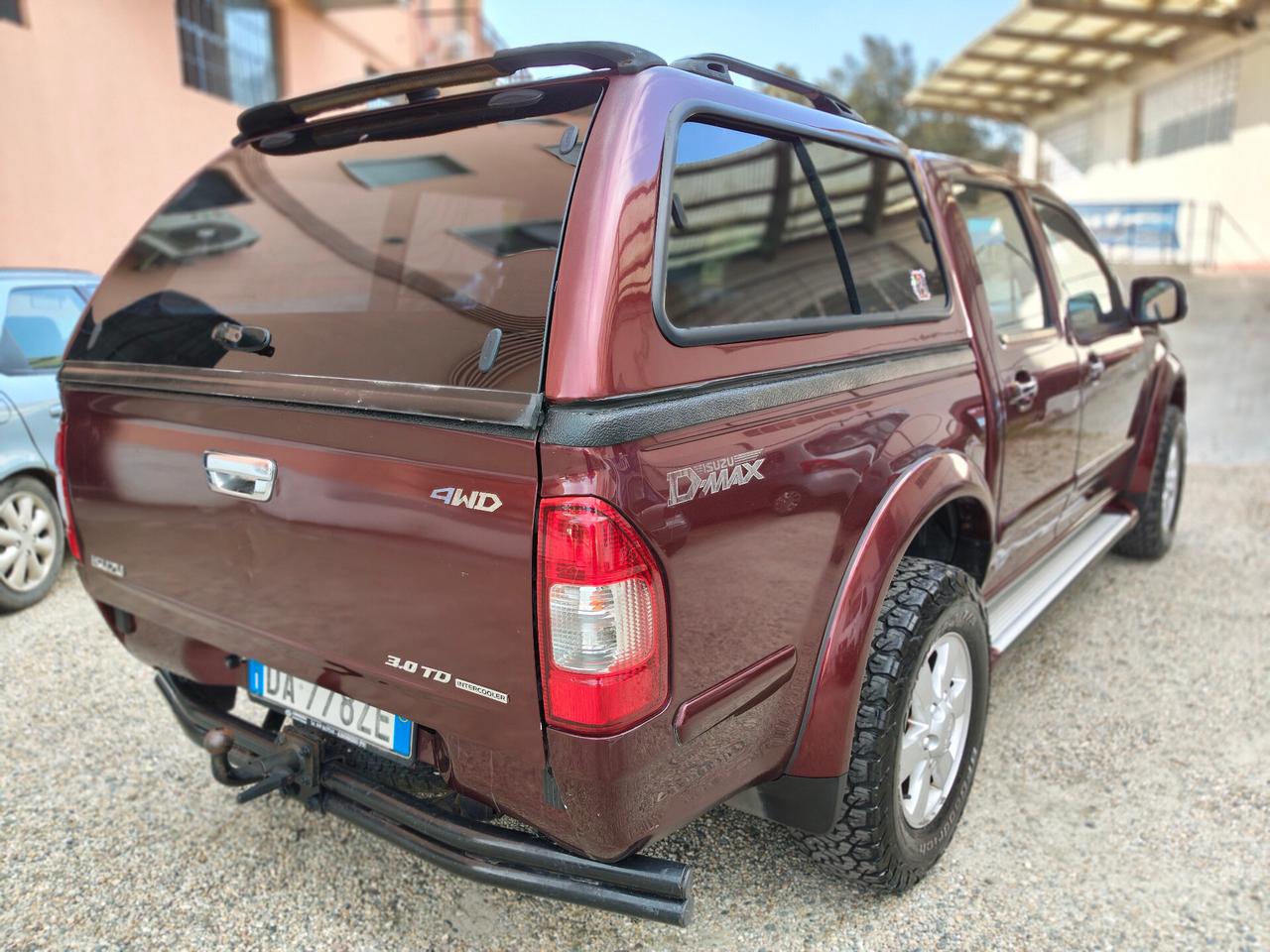 Isuzu D-Max 3.0 TD 4WD LS Aut. + Gancio