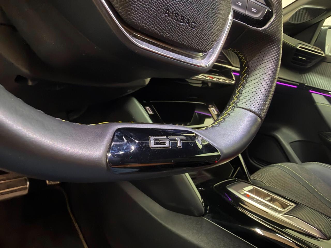 Peugeot 208 Hybrid 136CV e-DCS6 GT