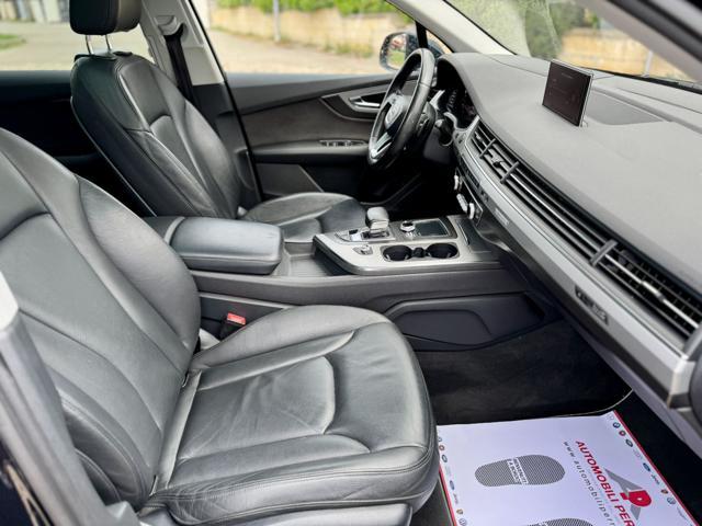 AUDI Q7 3.0 TDI 272cv Quattro (Tetto/Gancio/7posti/Pelle)