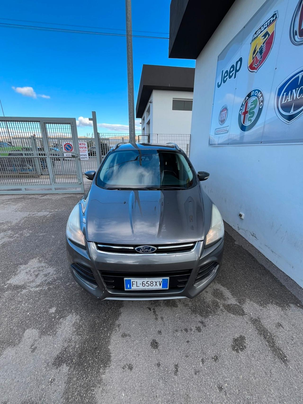 Ford Kuga 2.0 TDCI 163 CV 4WD Powershift Titanium