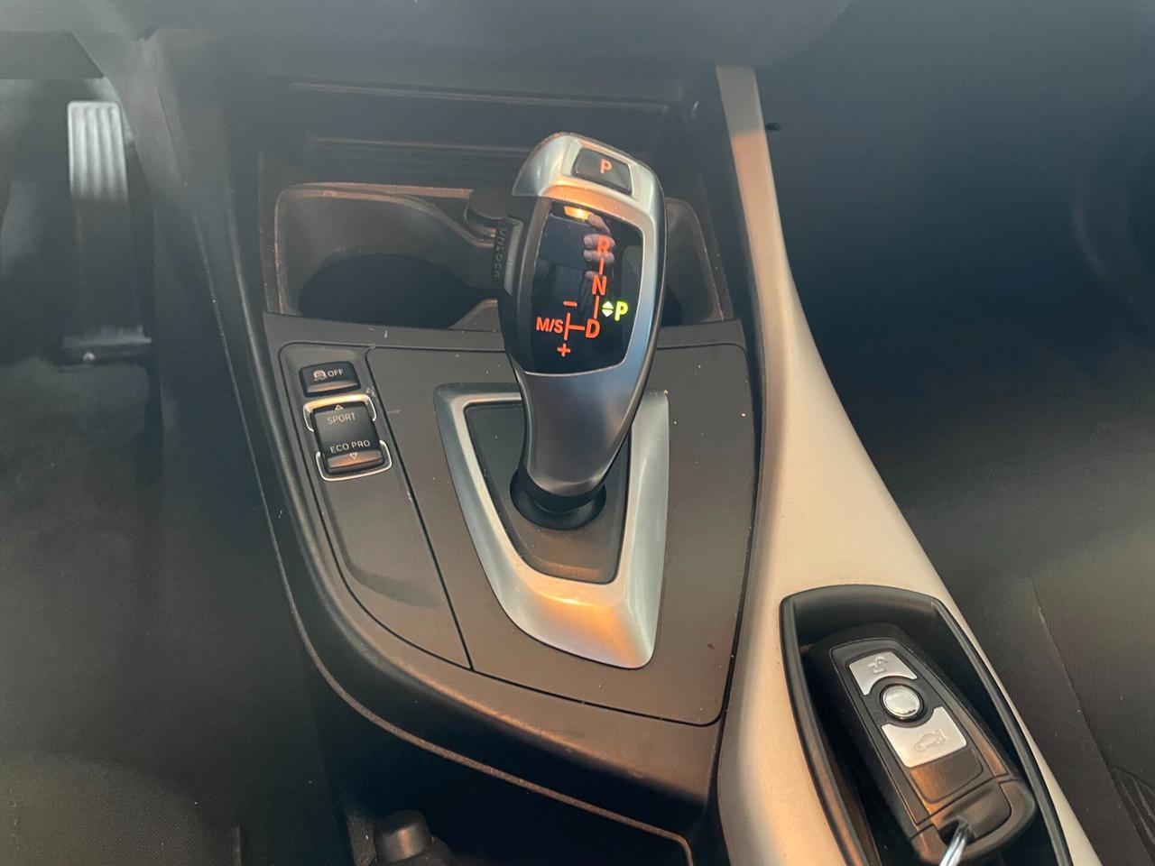 Bmw 116 116d 5p. Unique AUTOMATICA