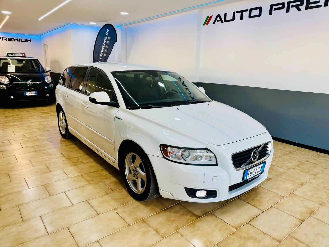 Volvo V50 D2 R-design 1.6 Diesel 115Cv