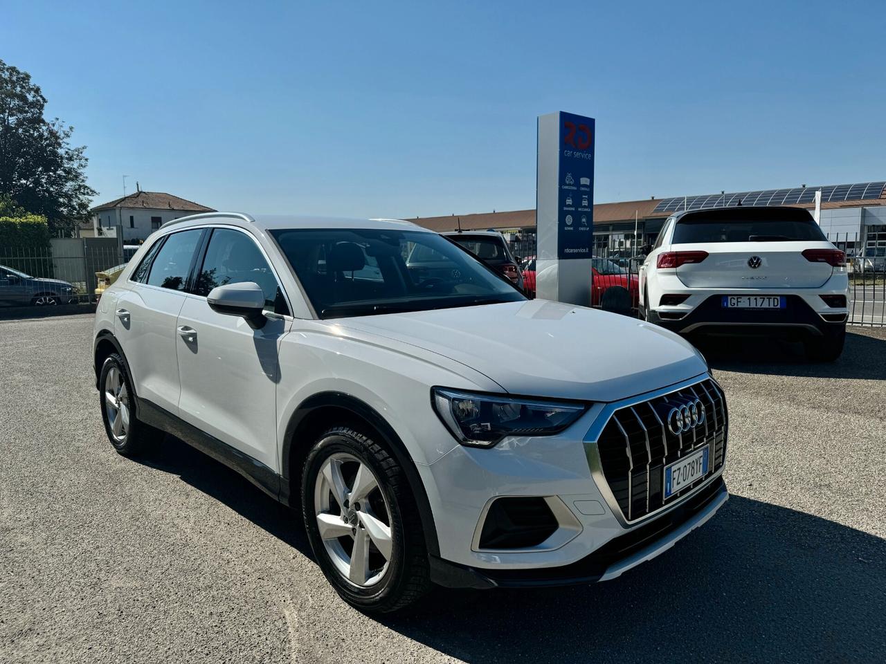 Audi Q3 35 2.0 tdi Business Advanced s-tronic / No VINCOLI