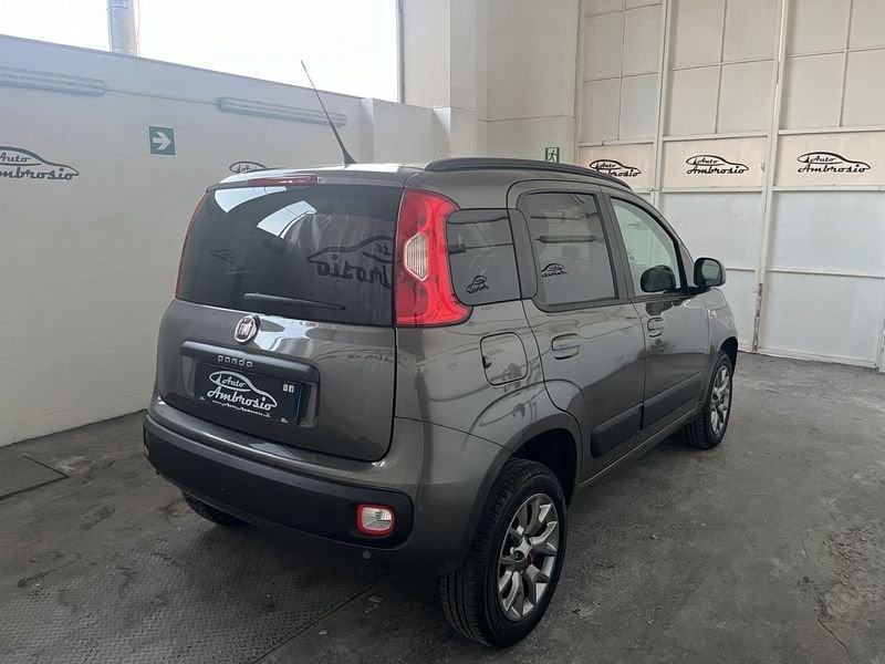 FIAT Panda Panda 0.9 t.air t. natural power Easy 70cv TUA 89,00 AL MESE