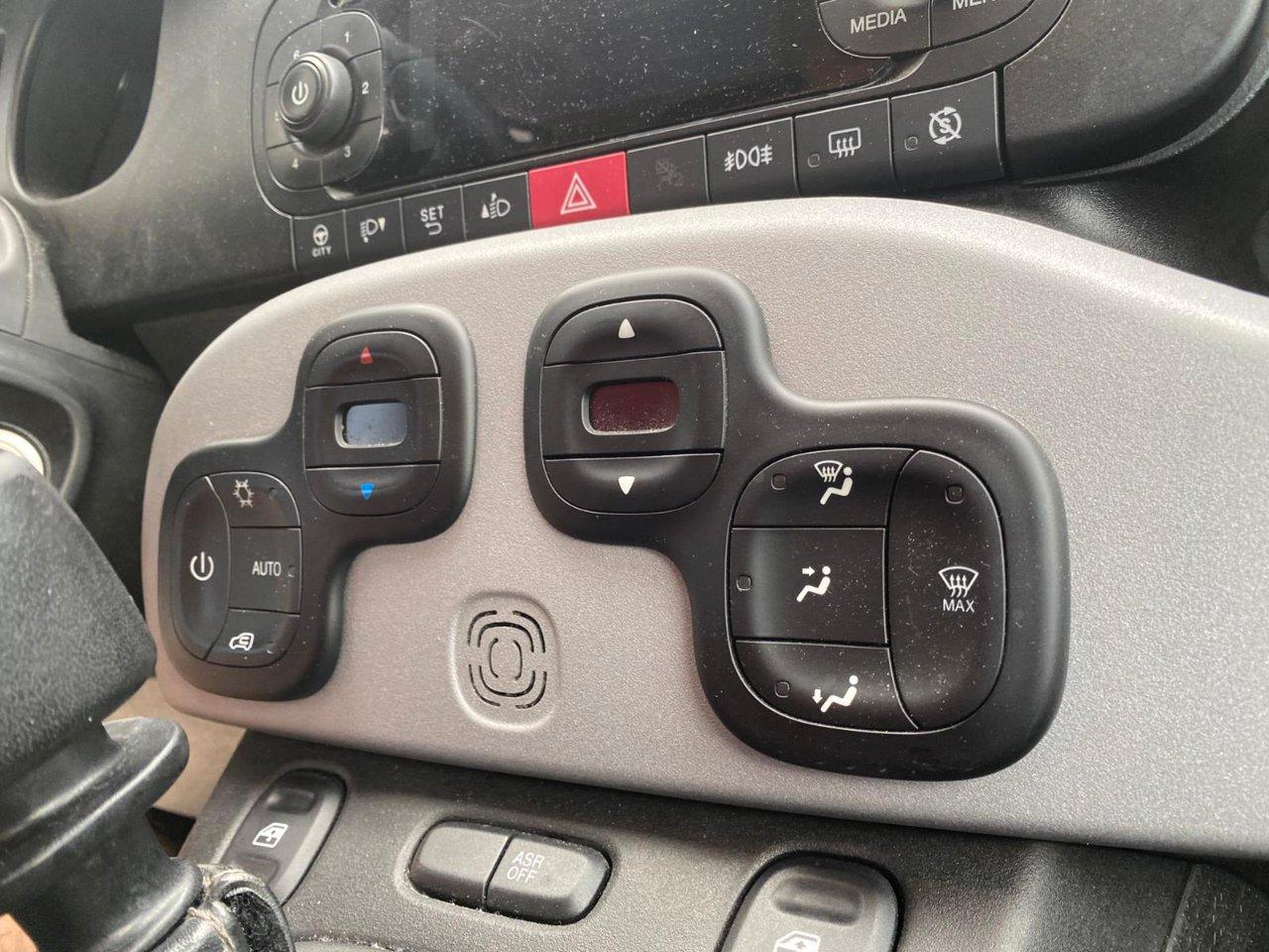 Fiat Panda City Cross Panda 1.2 City Cross s&s 69cv my19