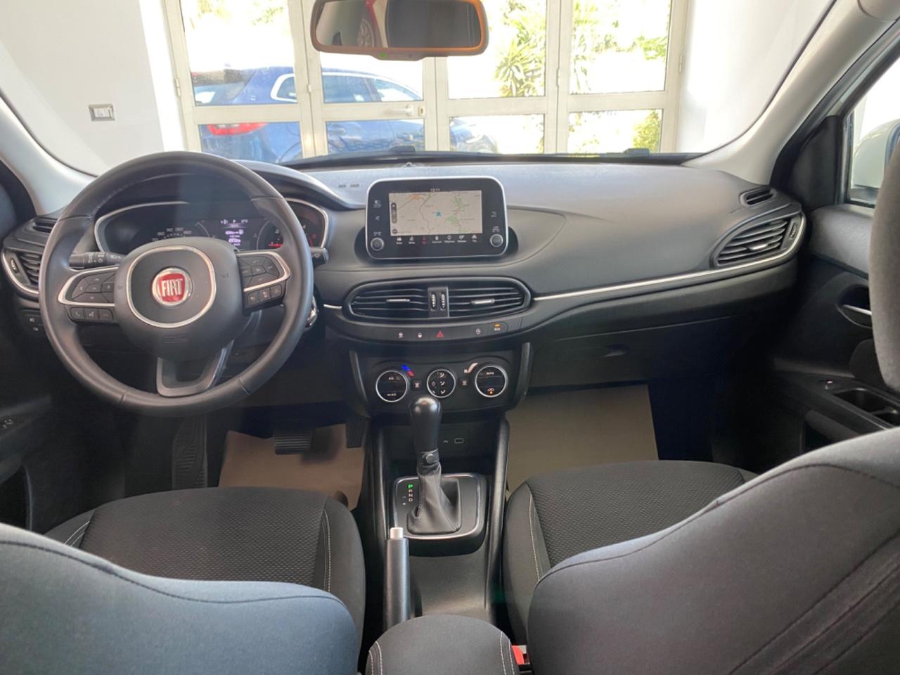 Fiat Tipo 1.6 Mjt 120cv DCT 5P LOUNGE ACC/CAM2020