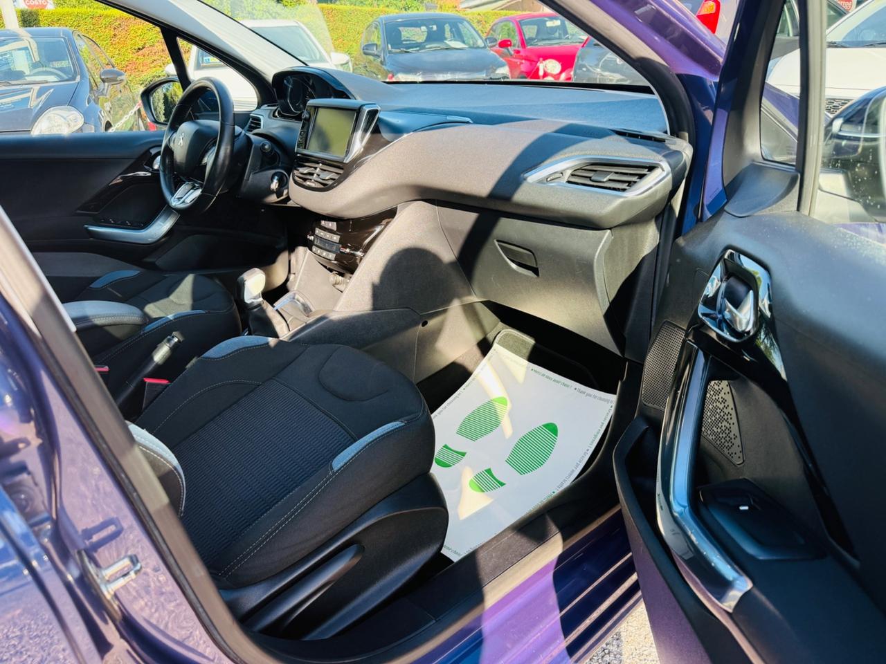 Peugeot 208 1.2 VTi 82 CV 5 porte Allure