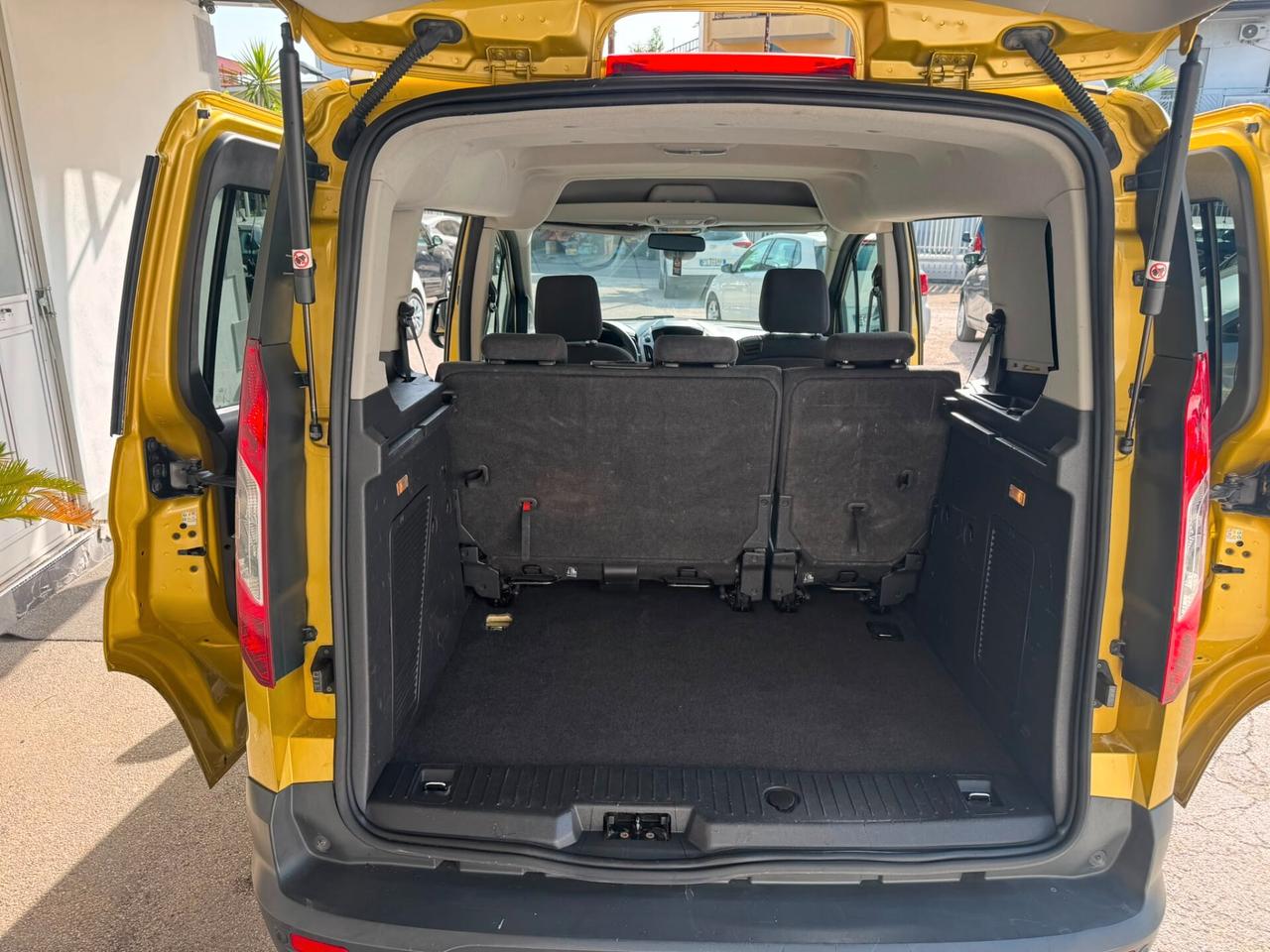 Ford Tourneo Connect 1.6 TDCi Plus
