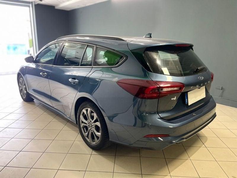 Ford Focus 1.0 EcoBoost Hybrid 125 CV Pow. SW ST Line Design