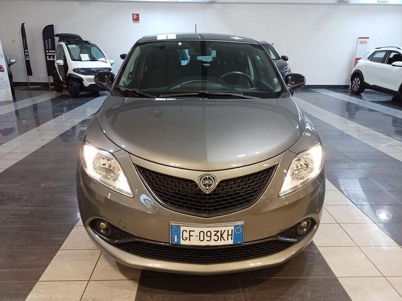 Lancia Ypsilon 1.0 FireFly 5 porte S&S Hybrid Gold