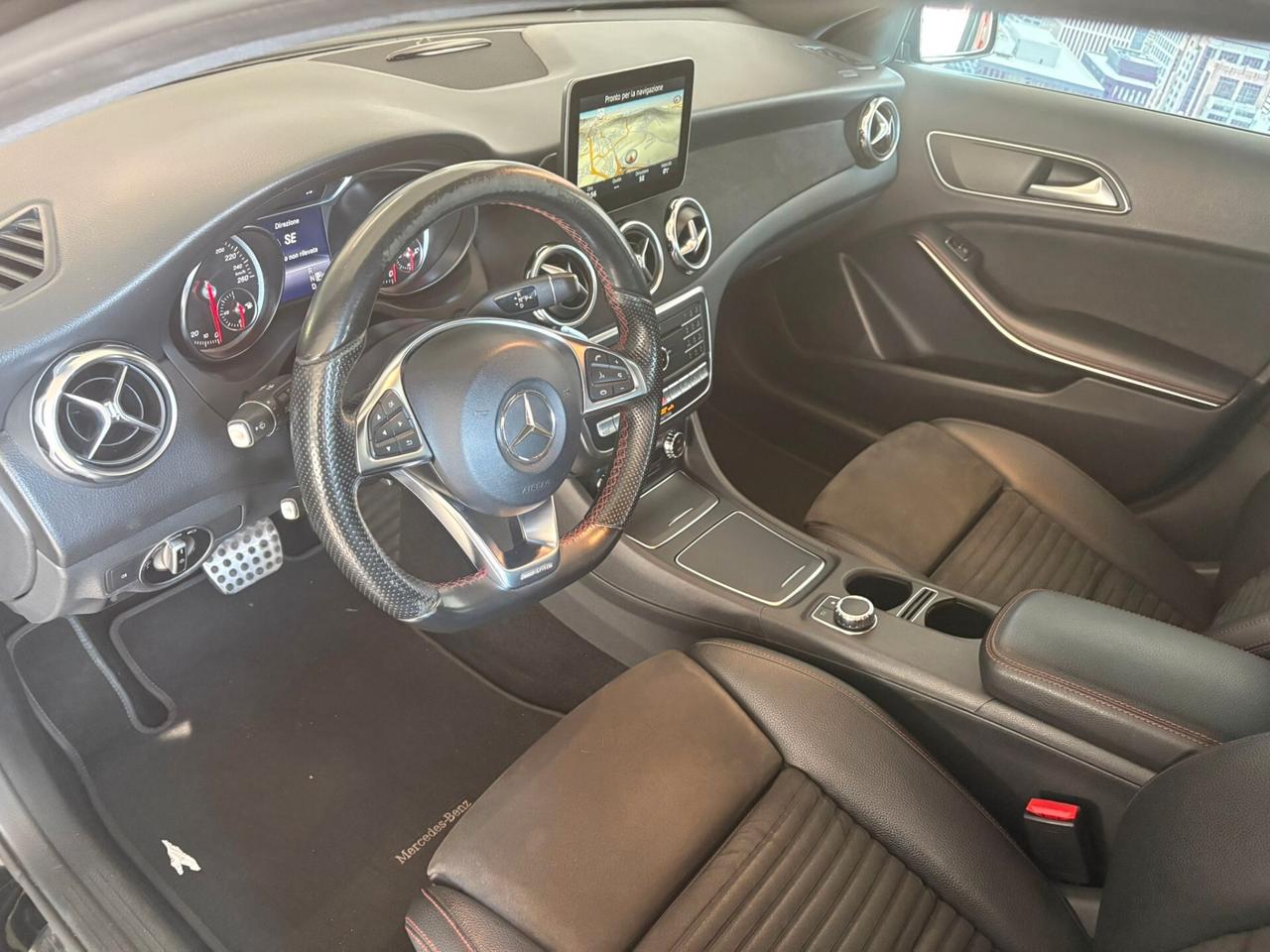 Mercedes-benz GLA 200 d Automatic 4Matic Premium