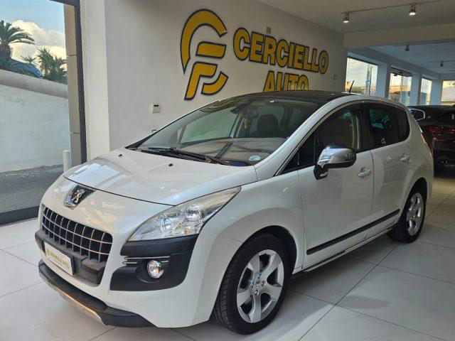 PEUGEOT 3008 2.0 HDi 150CV Outdoortetto panoramico