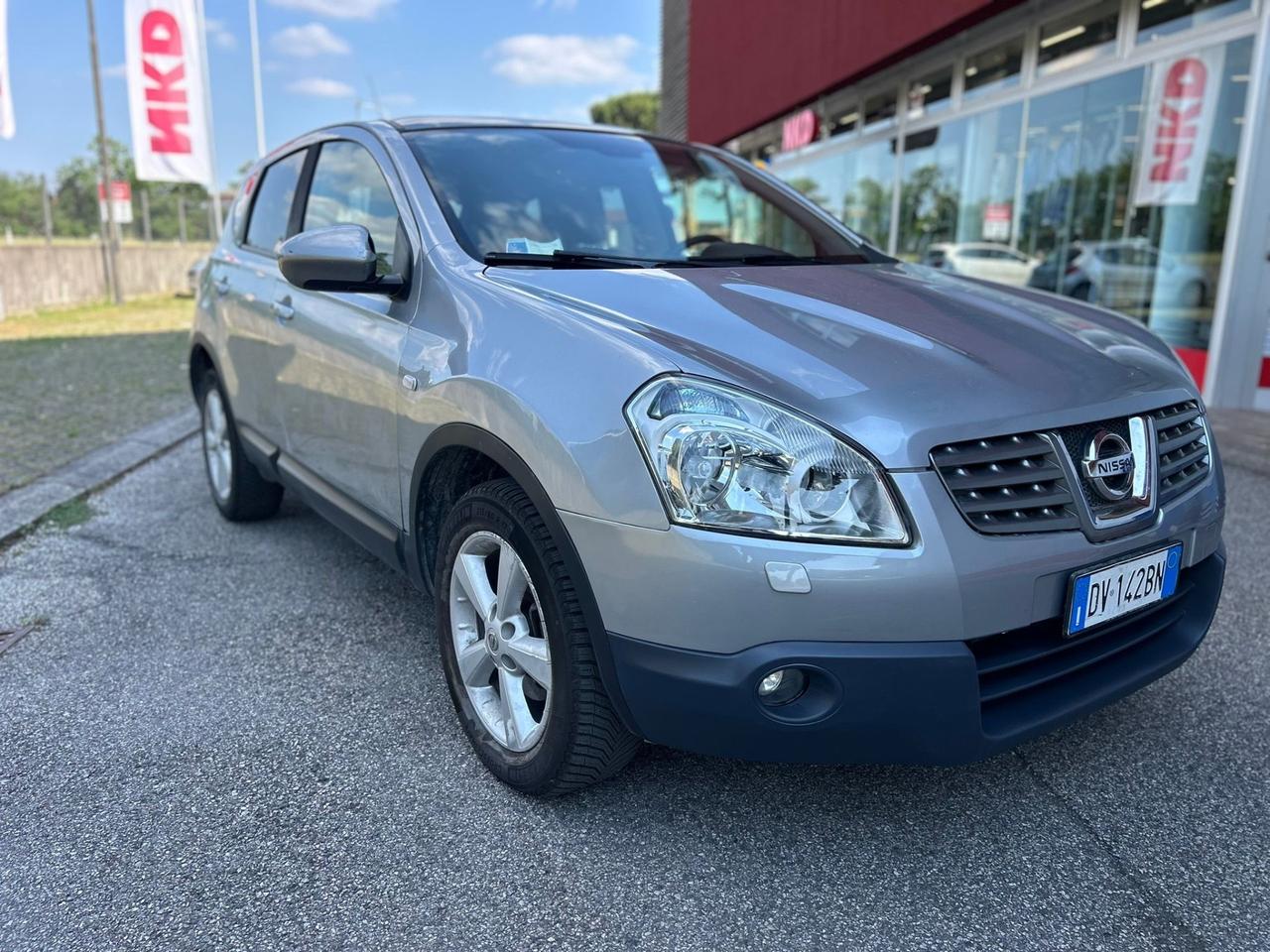 Nissan Qashqai 2.0 dCi DPF 4WD Tekna