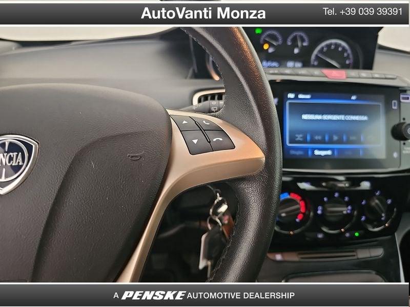 Lancia Ypsilon Ypsilon 1.0 firefly hybrid Alberta Ferretti s&s 70cv 5p.ti