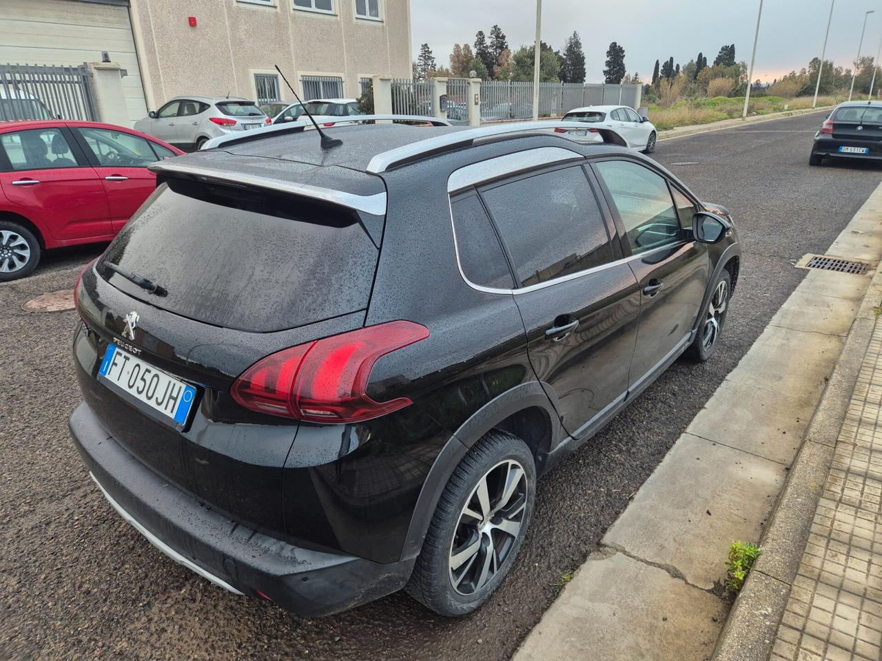 Peugeot 2008 PureTech Turbo 130 S&S Black Matt