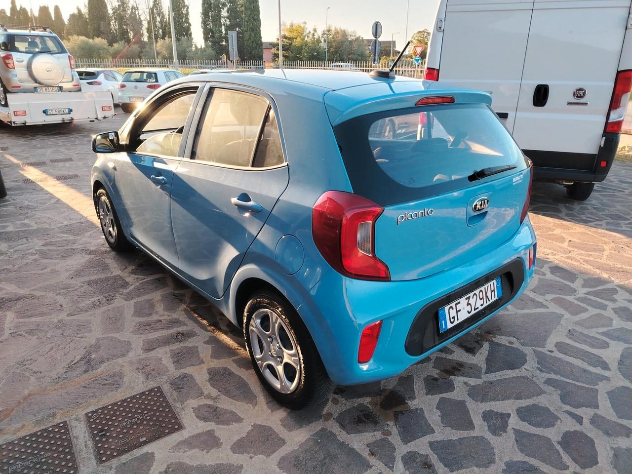 Kia Picanto 1.0 12V GPL 5 porte Urban automatica