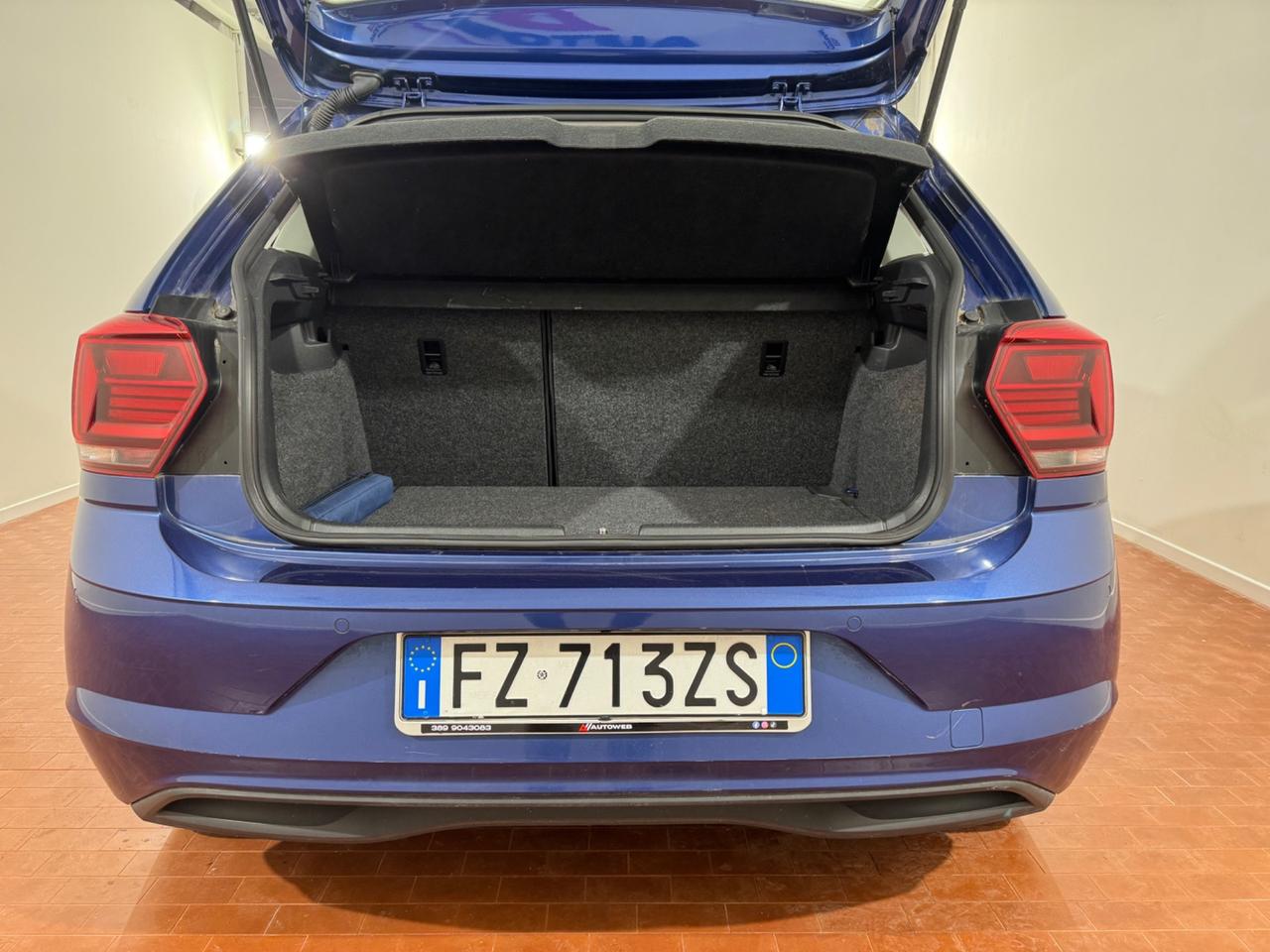 Volkswagen Polo 1.0 Sport *NEOPATENTATI*