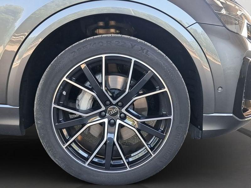 Audi Q8 50 TDI 210kW quattro tip. S Line Edition