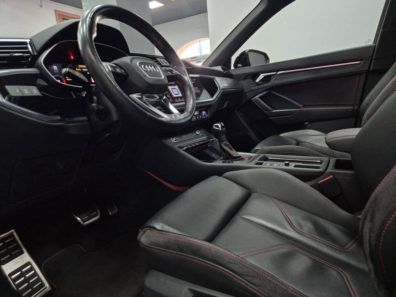 AUDI Q3 SPORTBACK 40 TDI S tronic quattro edition