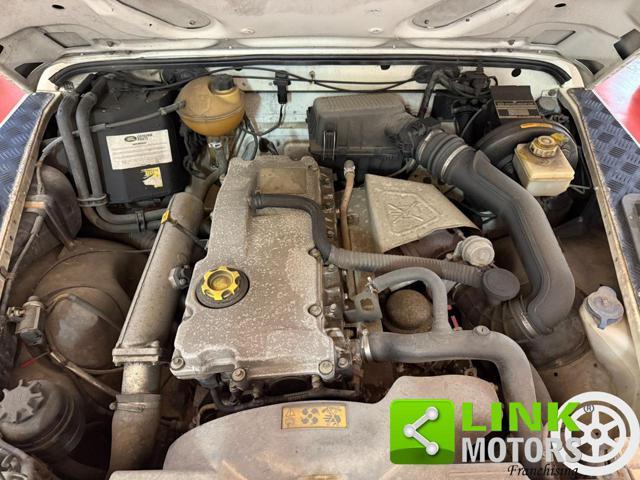 LAND ROVER Defender 90 2.5 Td5 S.W.