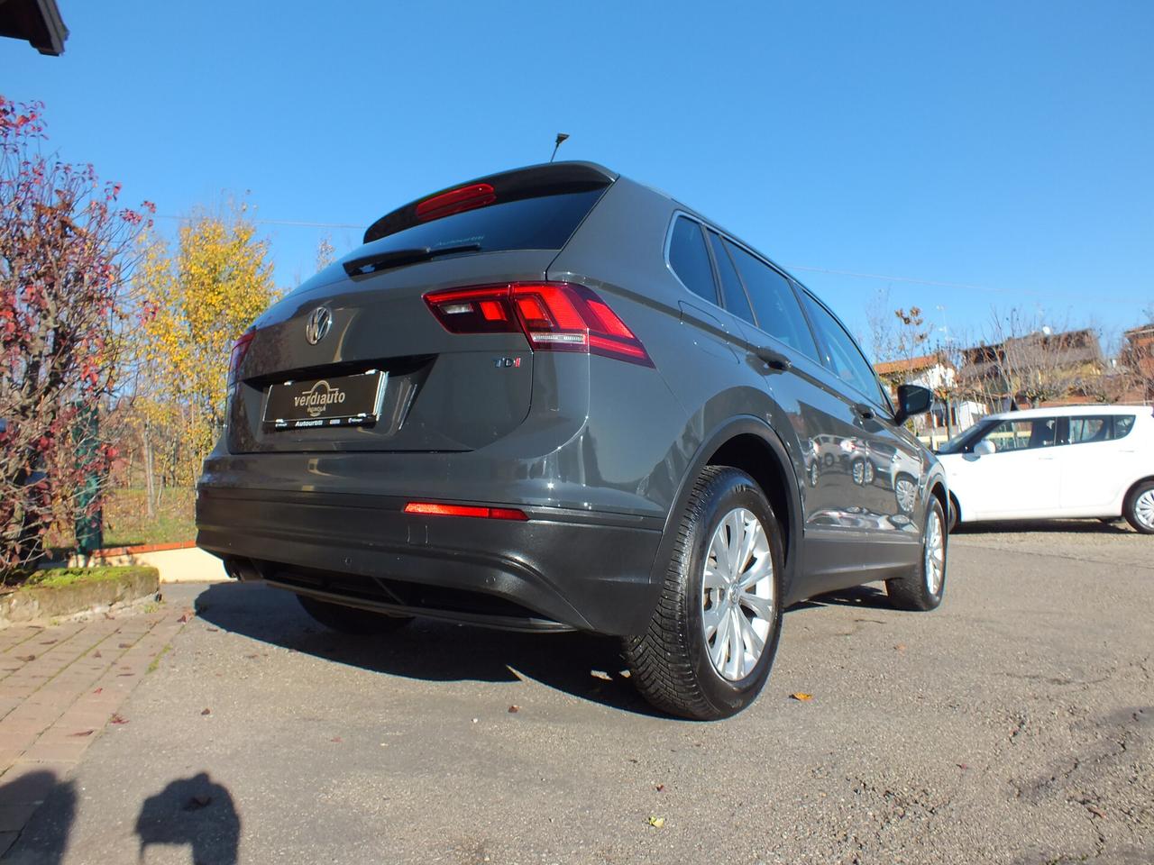 VW TIGUAN 1.6 TDI BUSINESS-NAVI-UNIPROPRIETARIO-