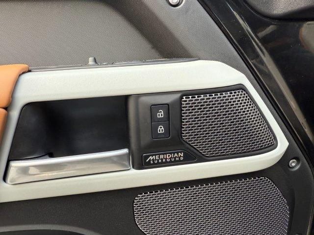 LAND ROVER Defender 110 3.0D I6 250 CV AWD Auto X-Dynamic HSE 6POSTI